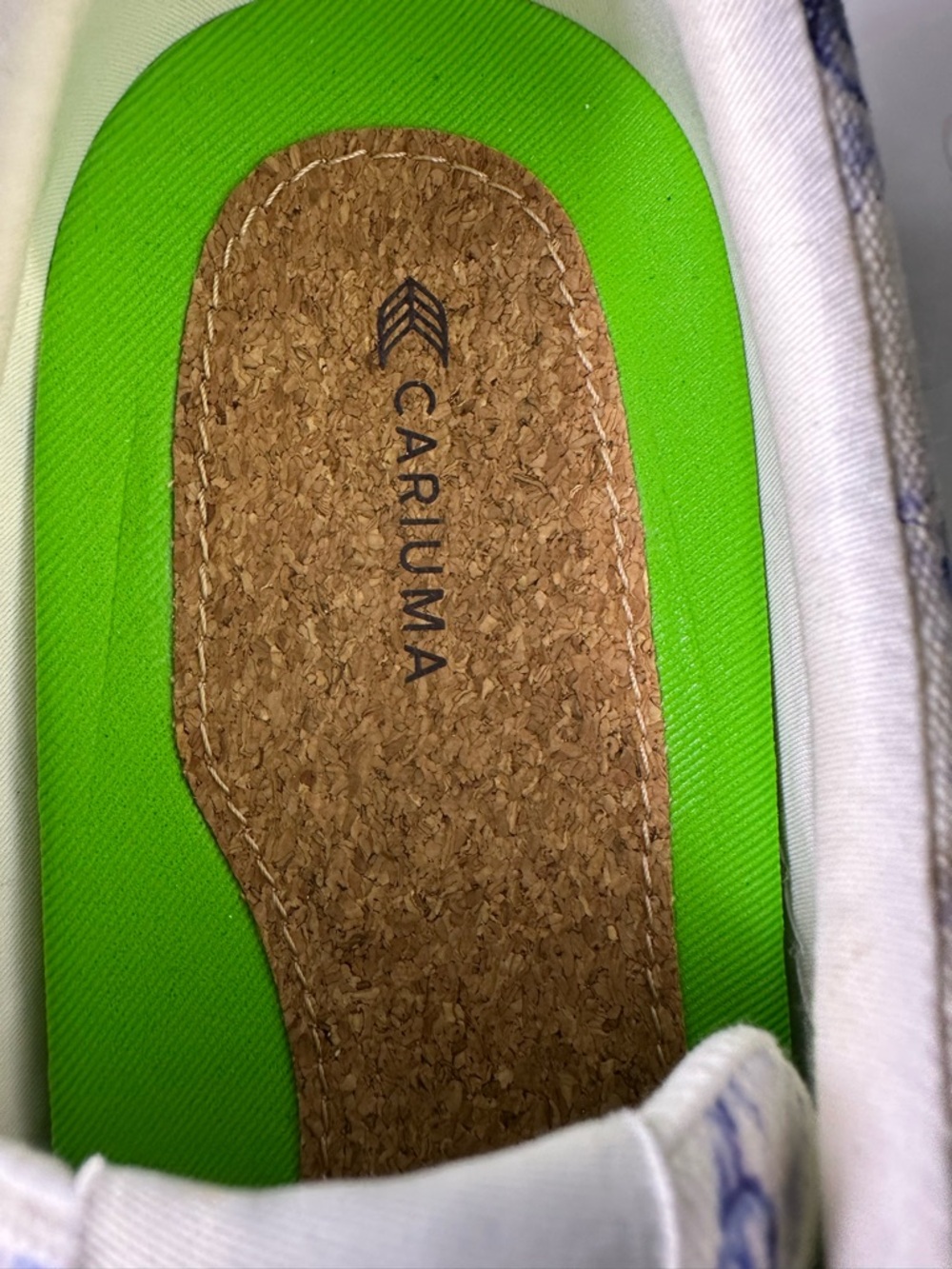 Cariuma IBI Low Parrot Print Sneakers – Unisex (Men’s 11.5 / Women’s 13) - Picture 2 of 16